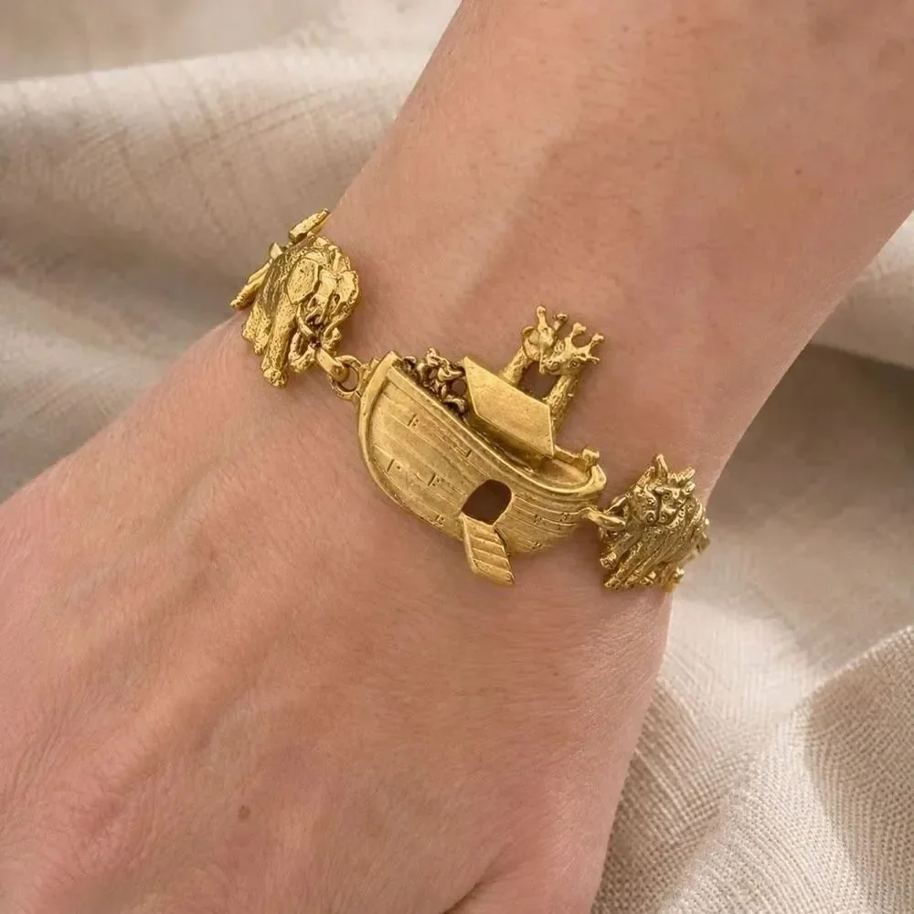 Noah’s Ark Animal Link Bracelet by AJC Gold Tone Vintage